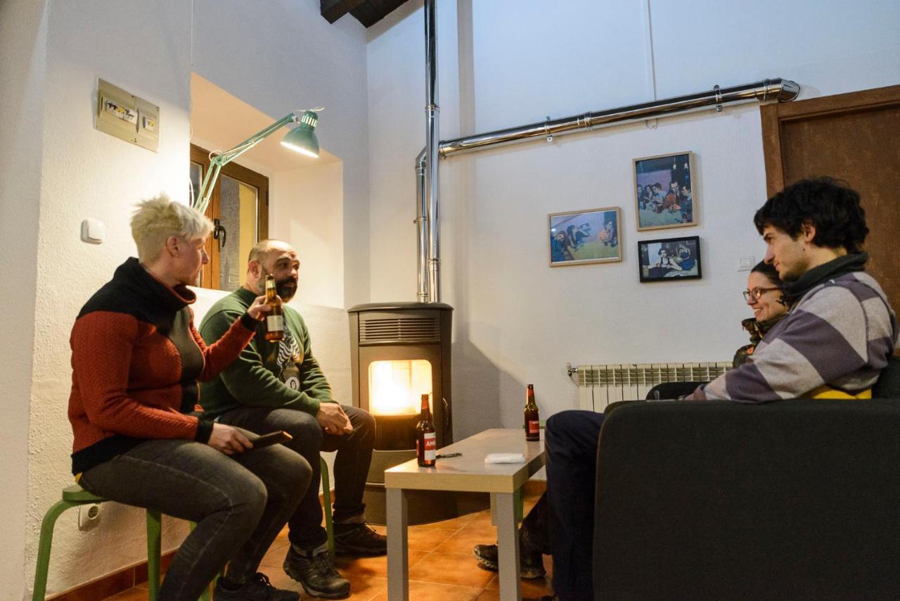 Unduesina Albergue Undues De Lerda מראה חיצוני תמונה